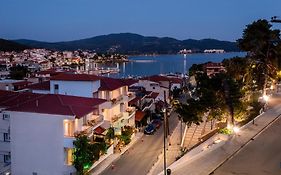 Kaplanis House